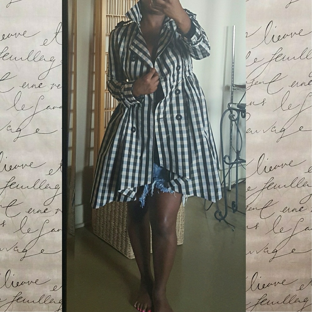 Aryn K Coat Dress - Picture 5 of 5